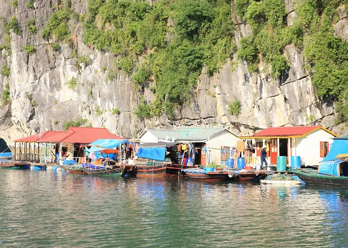 Garden Legend Cruise Khách sạn