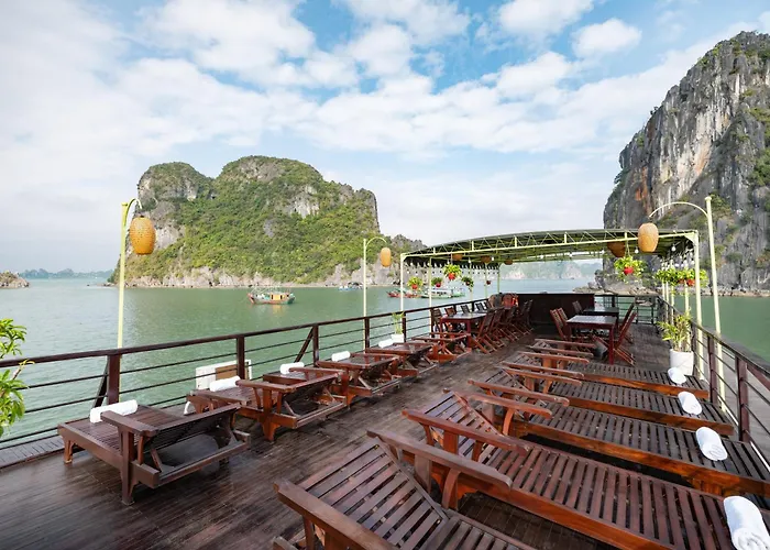 Garden Legend Cruise 4* Hạ Long