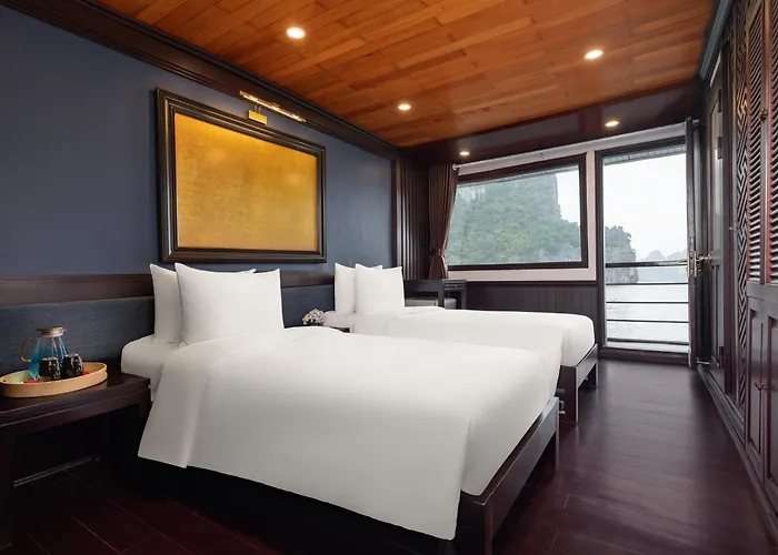 Garden Legend Cruise Khách sạn 4*